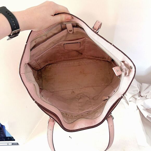 Coach Turnlock Tote In Blossom Light Pink Leather Tote Balletcore Coquette - Picture 3 of 12